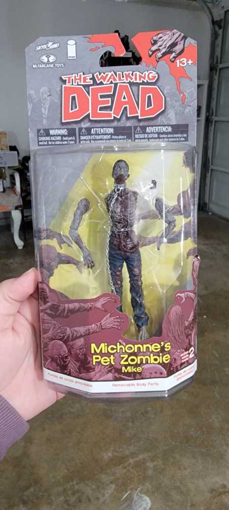TheWalking Dead Series 2 Michonne’s Pet Zombie Mike Comic  vinyl figure collectible [Barcode 787926144437] - Main Image 2
