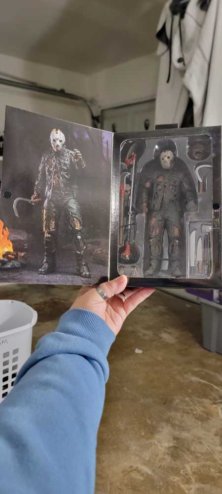 Friday The 13th Part 7 The New Blood: Jason Voorhees - Friday the 13th vinyl figure collectible [Barcode 634482420034] - Main Image 2
