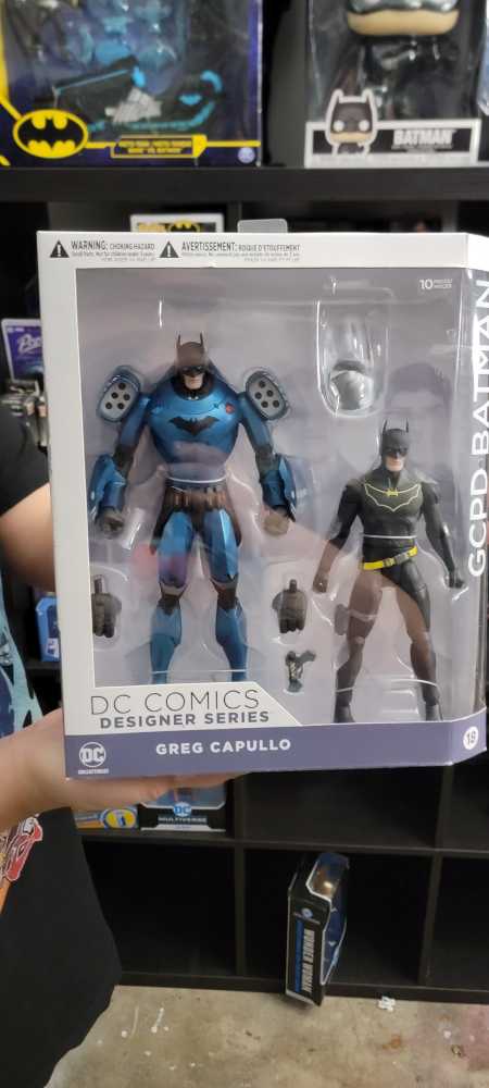 Batman Dc Collectibles Designer Series: Batman By Greg Capullo Action Figure 2 Pack  vinyl figure collectible [Barcode 761941342313] - Main Image 2