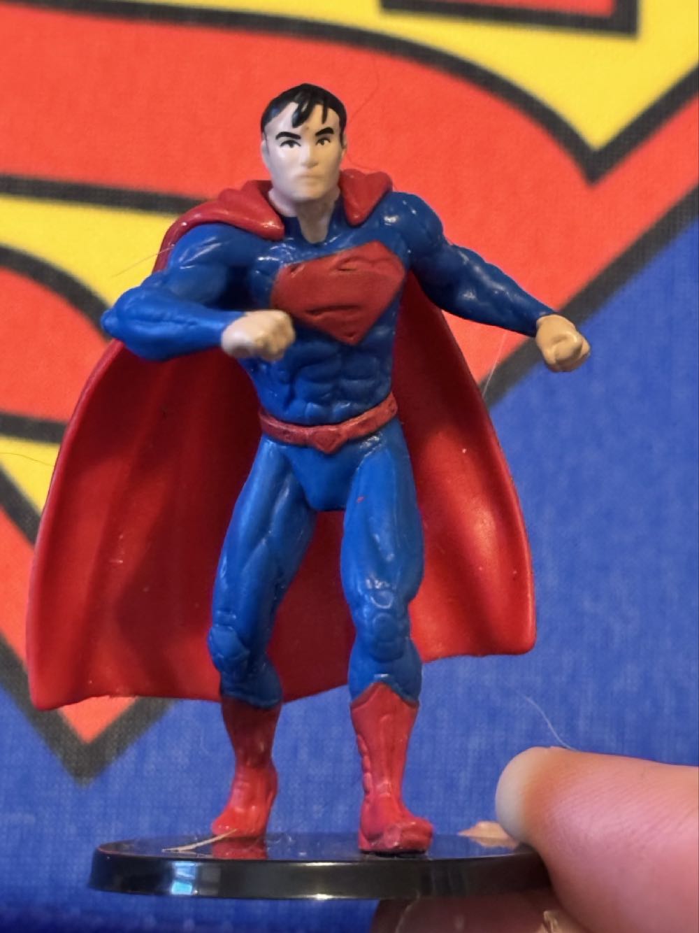 Superman Miniature Statue  vinyl figure collectible - Main Image 2