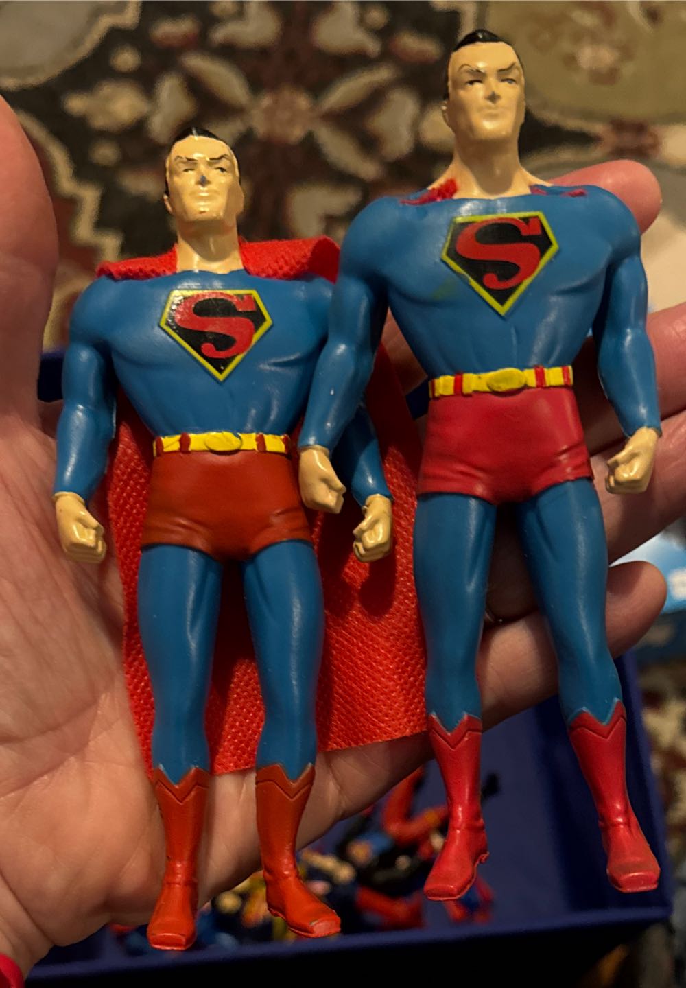 Superman Bendy - DC Comics vinyl figure collectible - Main Image 2