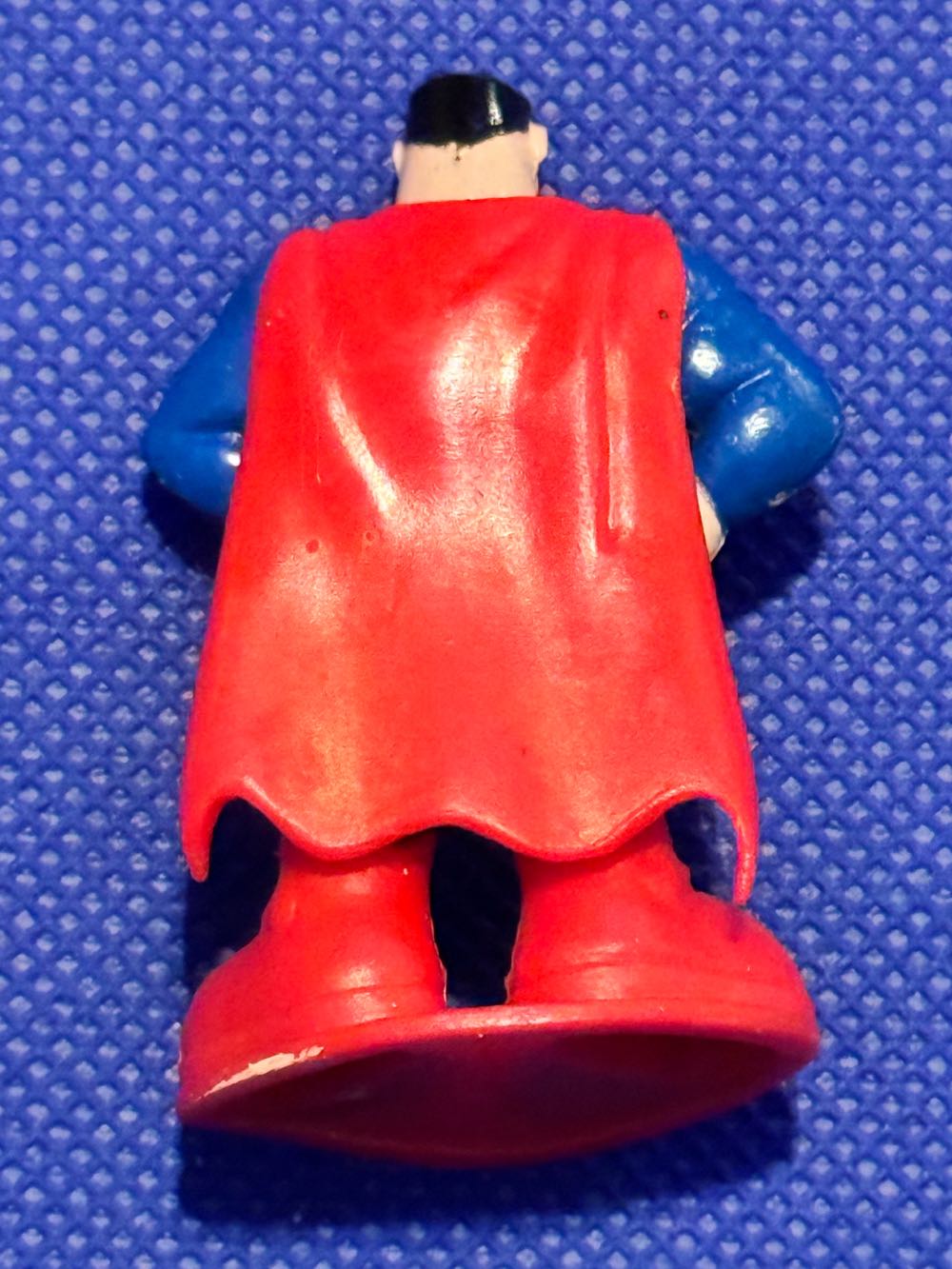 Superman Miniature - DC Comics vinyl figure collectible - Main Image 2