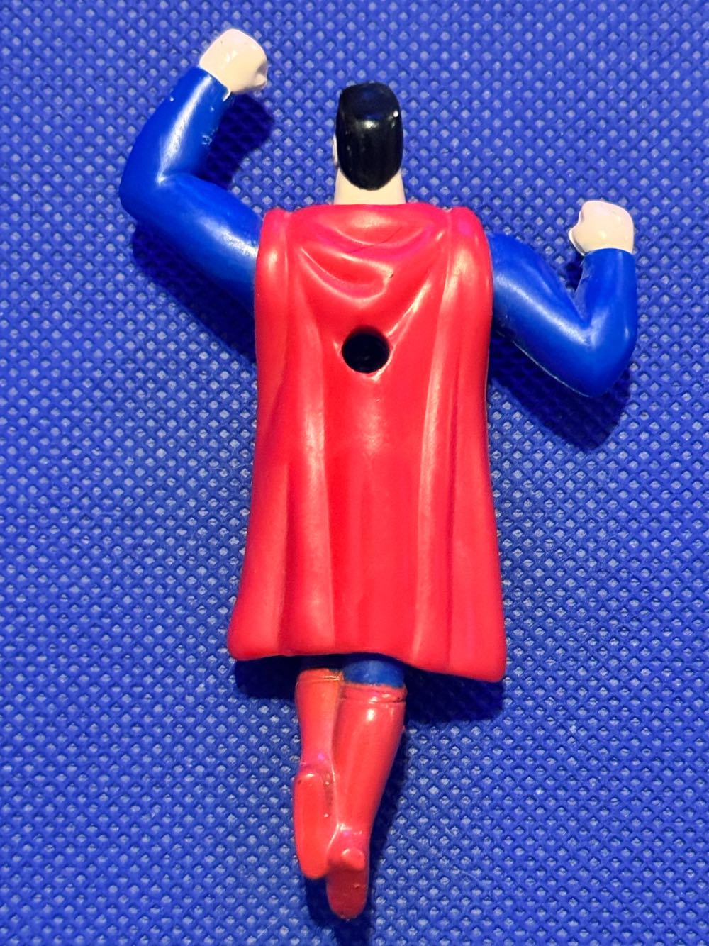 Superman In Flight Figure - DC Comics vinyl figure collectible - Main Image 2