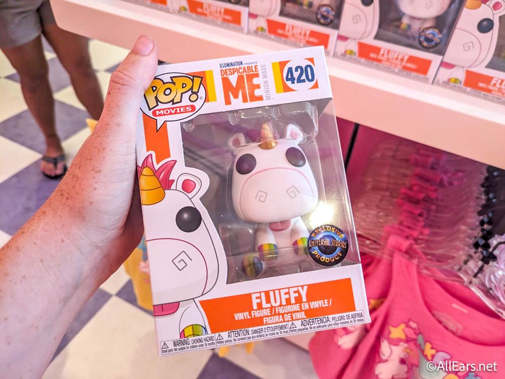 Fluffy - Despicable Me vinyl figure collectible [Barcode 889698409865] - Main Image 4