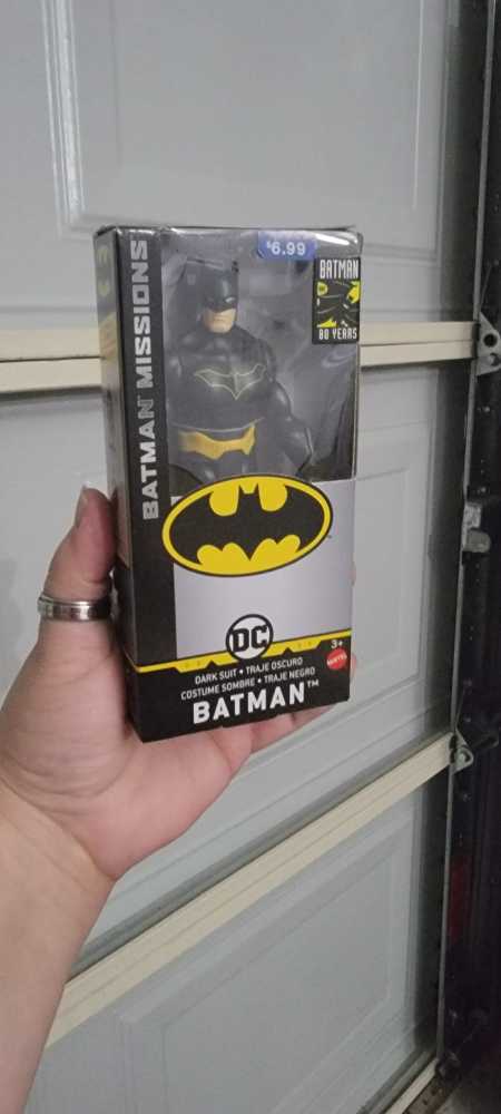 Batman Missions Dc 6 Inch Action Figures | 5 Pack Includes The Joker Grey Suit Batman Black Suit Batman Robin And Nightwing | 5 Point Articulation  vinyl figure collectible [Barcode 887961729627] - Main Image 2