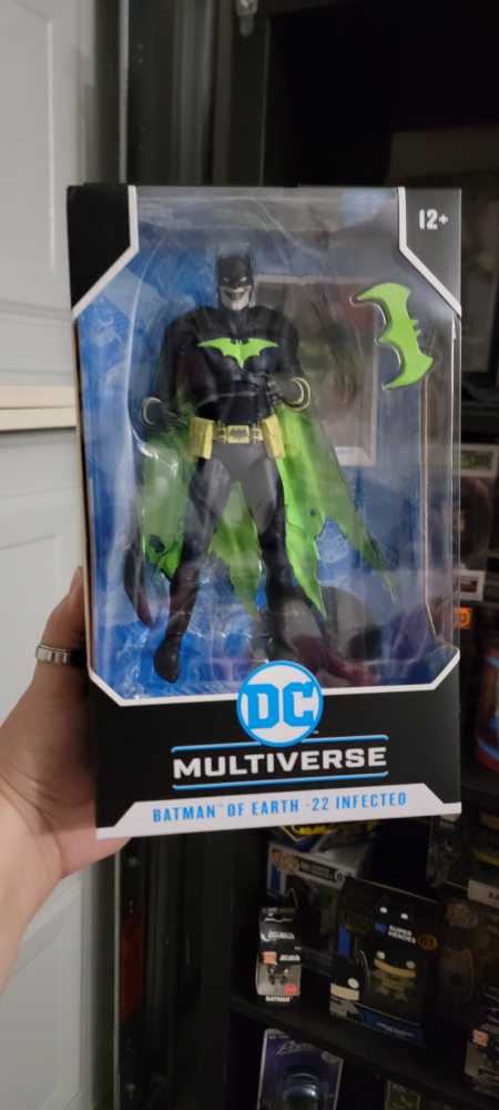 Batman Mcfarlane Toys Dc Multiverse Who Laughs As Batman 7” Action Figure With Accessories  vinyl figure collectible [Barcode 787926152494] - Main Image 2