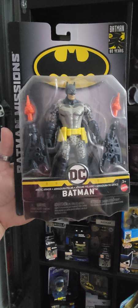 Batman Comics Batman Missions Arctic Armor Batman Action Figure  vinyl figure collectible [Barcode 887961729757] - Main Image 2