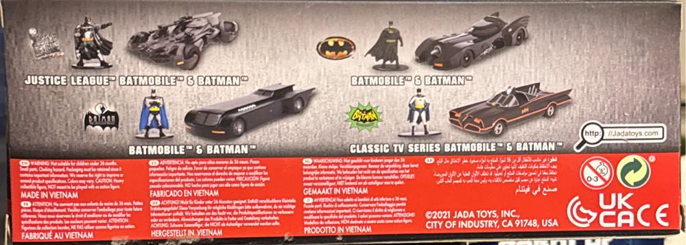 Batman The Loud Pack Fragrance Limited Junta Do Descarga Para Motor Mt B4t 2.5 Hp Branco >  vinyl figure collectible [Barcode 801310317068] - Main Image 2