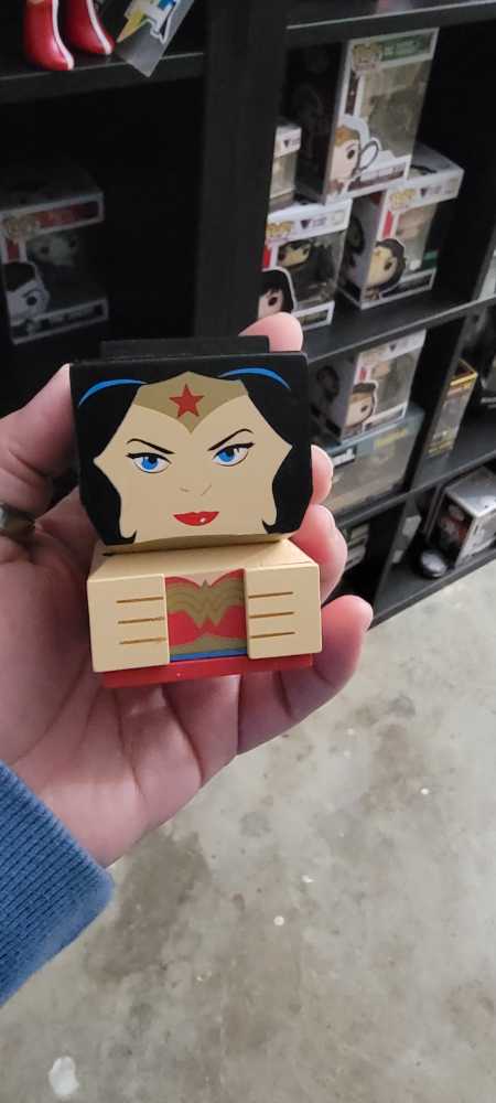 Disney Pixar Kevin with Up House Funko Pop Town