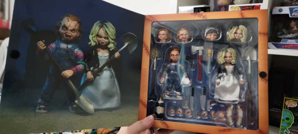 Chucky & Tiffany  vinyl figure collectible [Barcode 634482421147] - Main Image 3