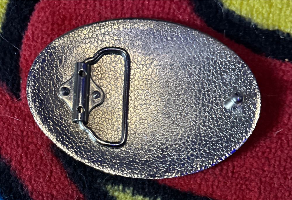 Belt Buckle - “S”Shield  vinyl figure collectible - Main Image 2