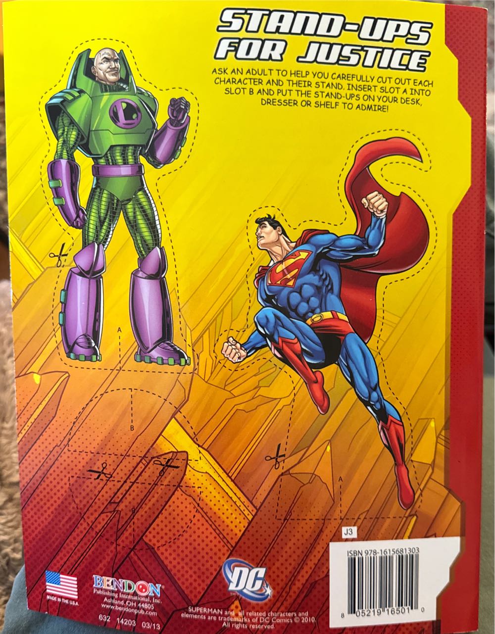 Dc Comics Superman Jumbo Coloring & Activity Book With Stand-up Characters  vinyl figure collectible [Barcode 805219165010] - Main Image 2