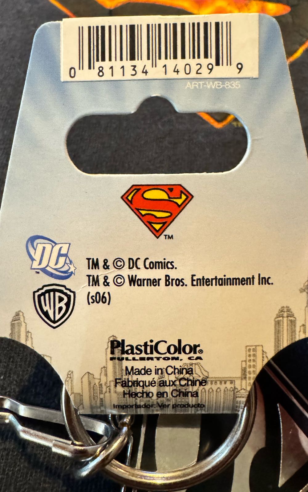 Silver And Black Superman Enamel Keychain - DC Comics vinyl figure collectible [Barcode 081134140299] - Main Image 2