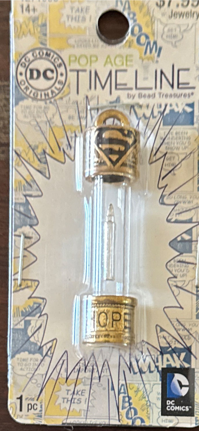 Necklace Pendant Charm Set of 3 - DC Comics vinyl figure collectible - Main Image 2