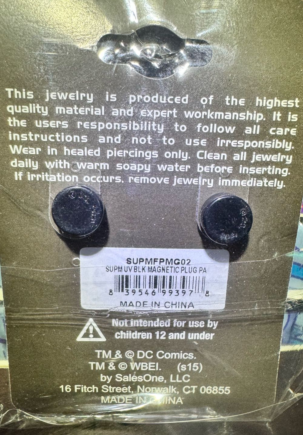 Earing Studs Superman Black - DC Comics vinyl figure collectible - Main Image 2