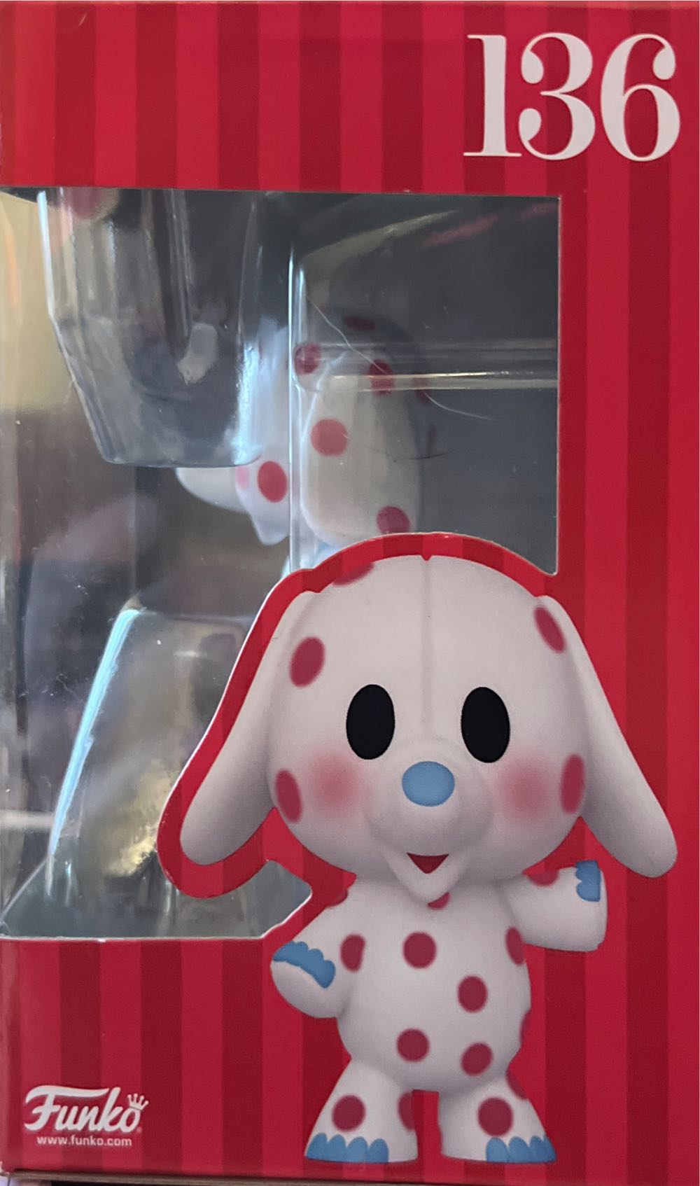 Clarice - Rudolph the Red-Nosed Reindeer vinyl figure collectible [Barcode 889698643450] - Main Image 3