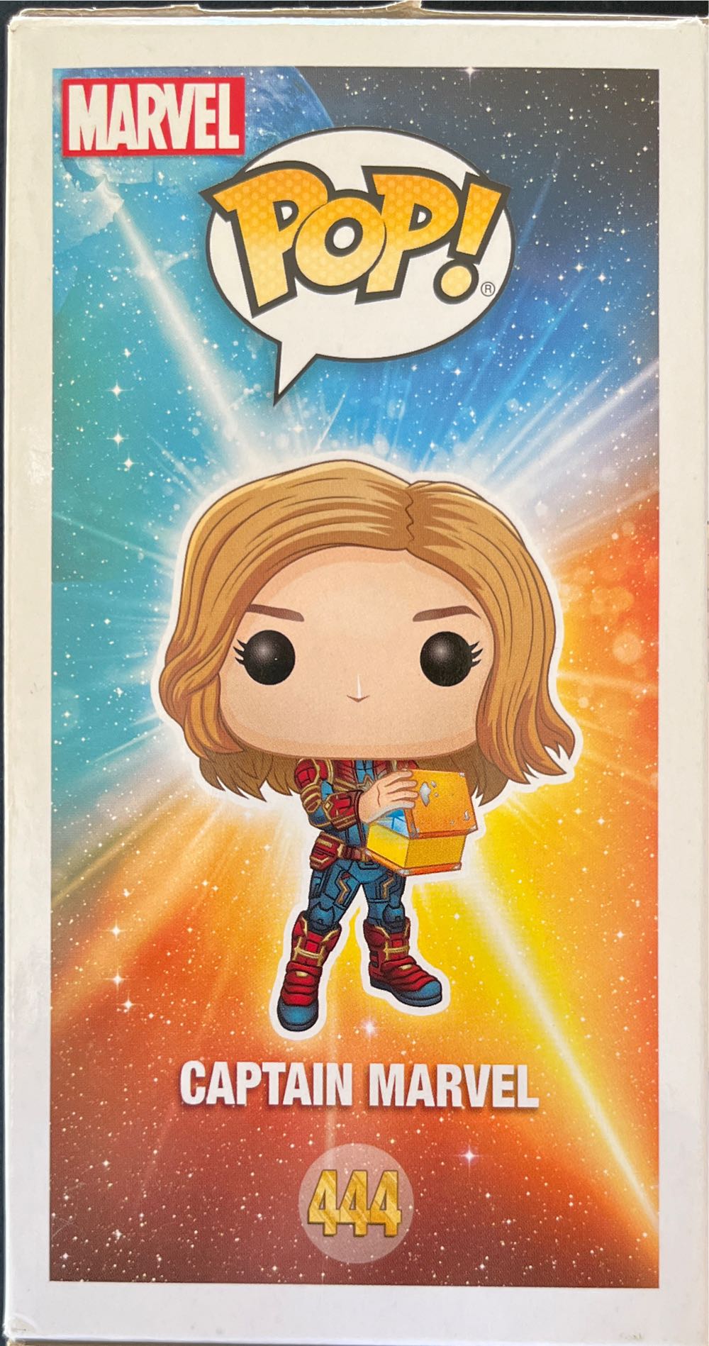 Captain Marvel - Captain Marvel vinyl figure collectible [Barcode 889698376853] - Main Image 3
