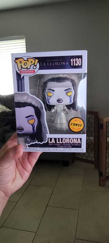 Supergirl big head glossy plastic ornament