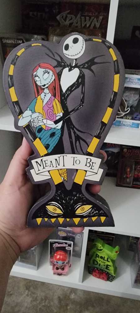 Pennywise 10 Inch Diamond Select Swamp Edition Pvc Statue Diorama