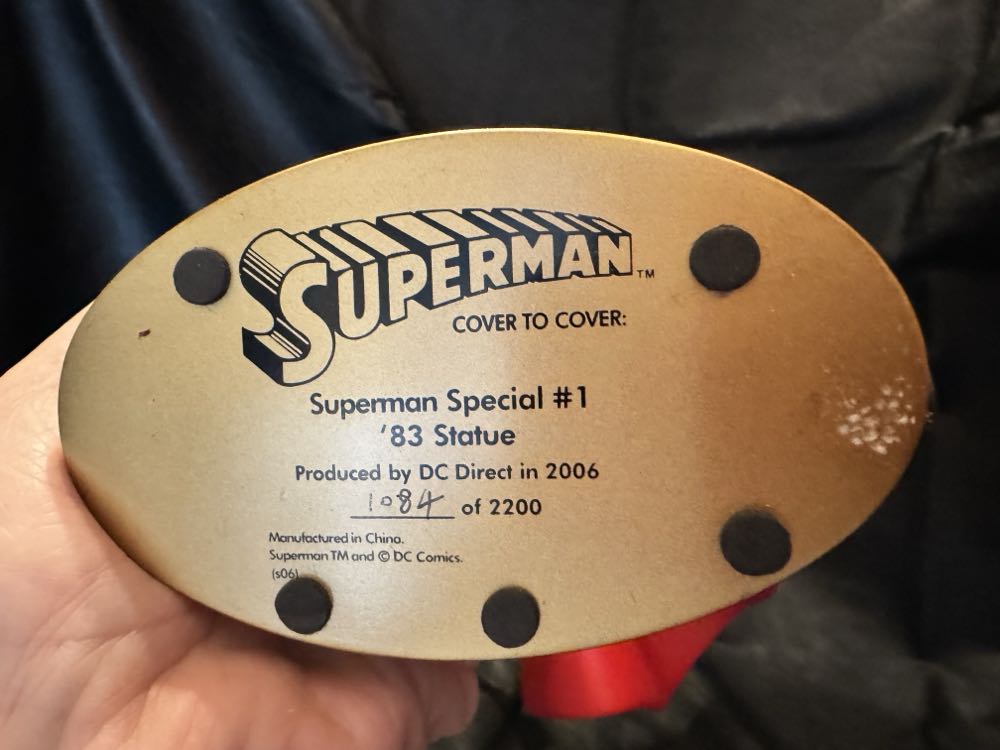 DC Direct Superman Cover To Cover Superman Special ’83 #1 Statue  vinyl figure collectible [Barcode 761941254029] - Main Image 3