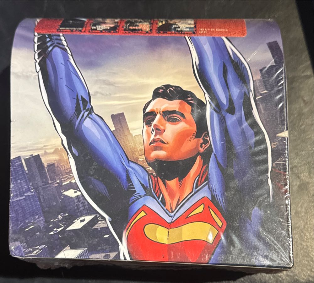 Man Of Steel Valentines 32 Count  vinyl figure collectible [Barcode 073168614273] - Main Image 2