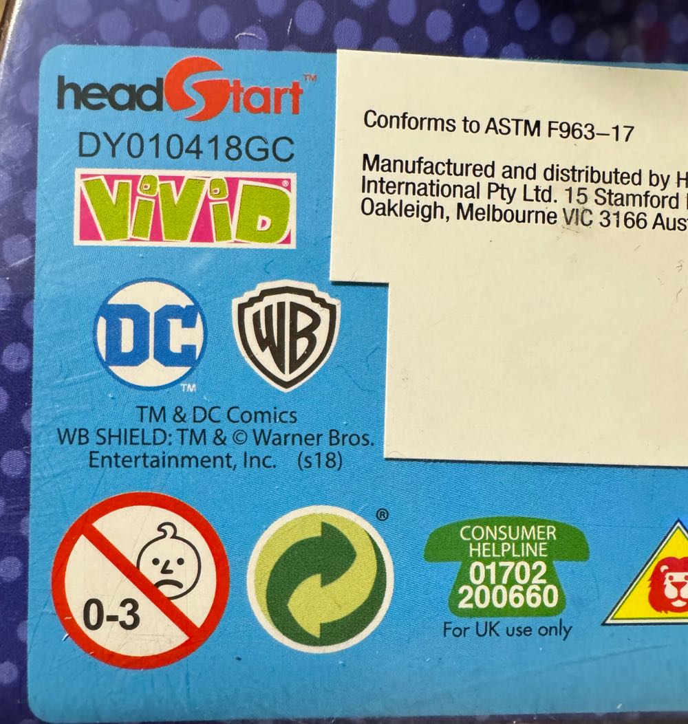 DC Comics Ooshies Superman  vinyl figure collectible - Main Image 4