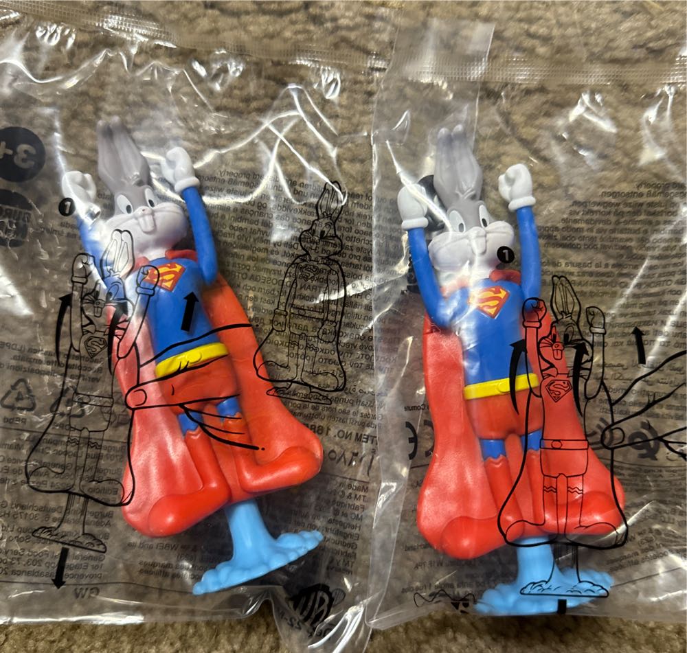 Bugs Bunny Superman Burger King  vinyl figure collectible - Main Image 2