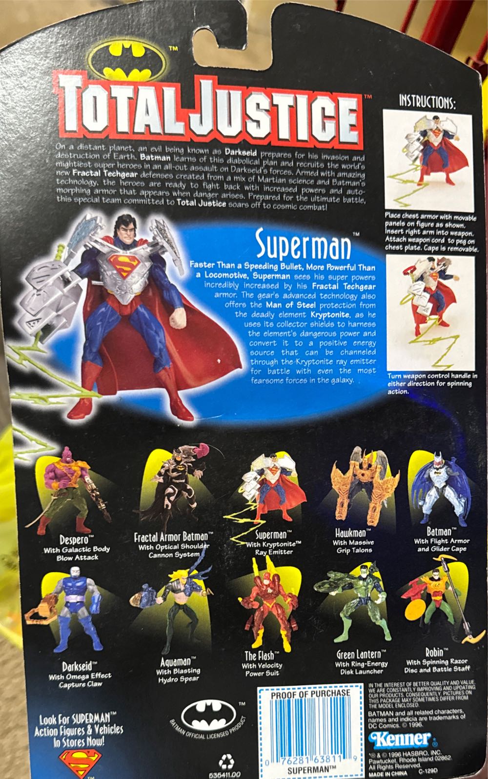 Total Justice Superman - Kryptonite Ray Emitter  vinyl figure collectible [Barcode 076281638119] - Main Image 2