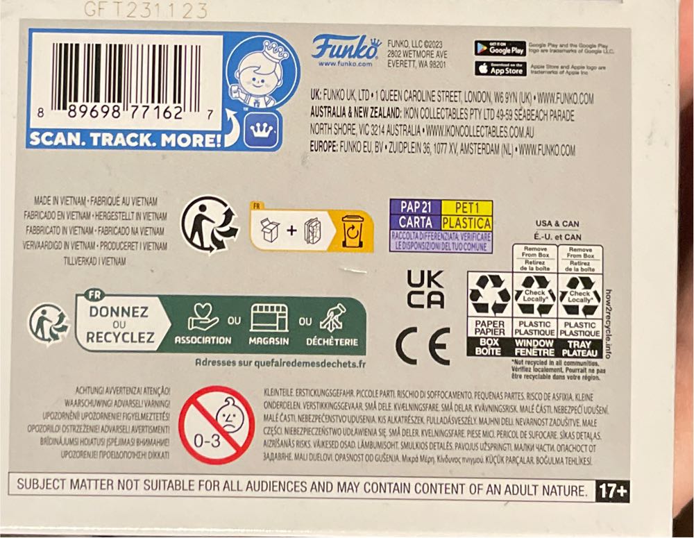 Poison Ivy - DC Universe vinyl figure collectible [Barcode 889698771627] - Main Image 4