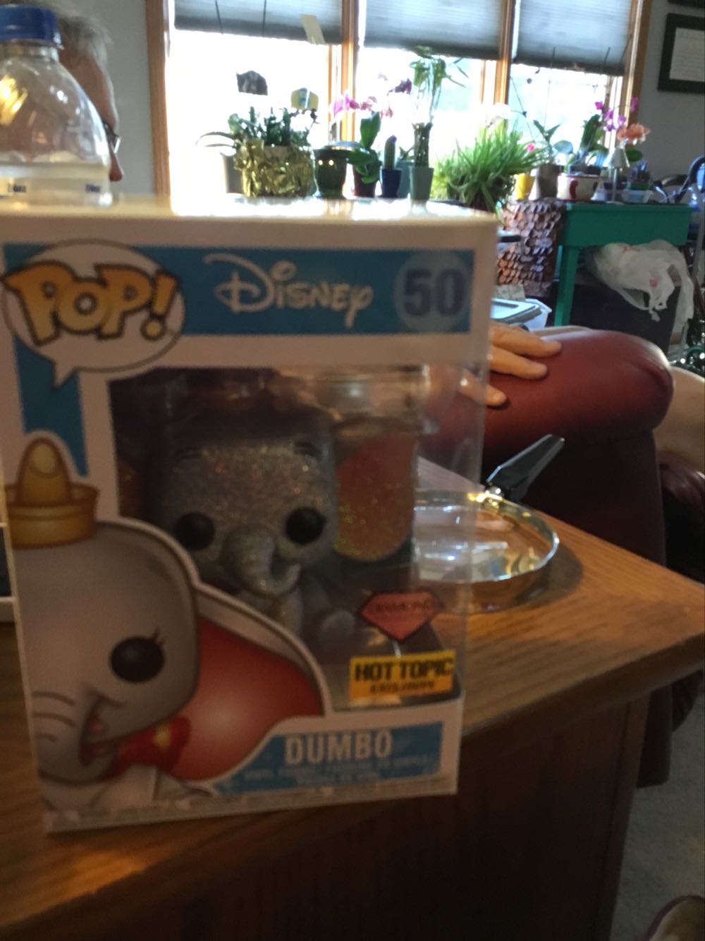 Dumbo  vinyl figure collectible - Main Image 4