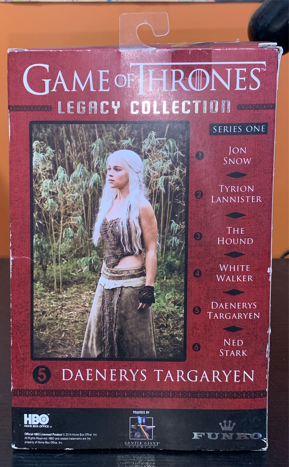 #5: Daenerys Targaryen - Games of Thrones vinyl figure collectible [Barcode 849803039073] - Main Image 3