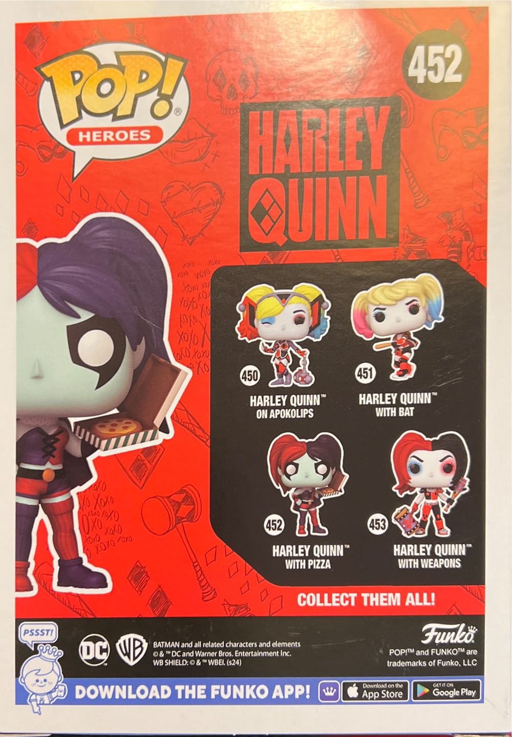 Harley Quinn (With Pizza) - DC Universe vinyl figure collectible [Barcode 889698656153] - Main Image 3