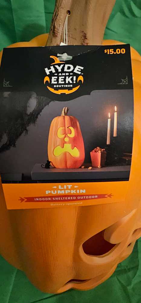 Jack O Lantern   vinyl figure collectible [Barcode 191908852621] - Main Image 2