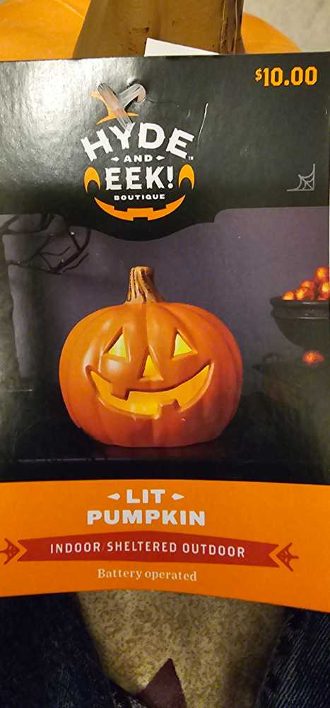 Jack O Lantern   vinyl figure collectible [Barcode 191908853734] - Main Image 2