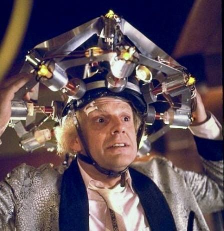 Doc With Helmet - Back to the Future vinyl figure collectible [Barcode 889698635868] - Main Image 4