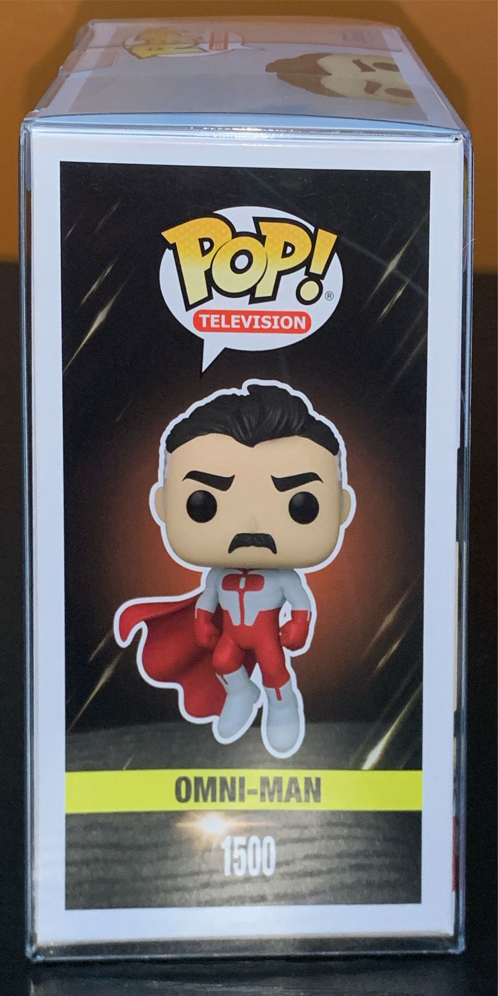 #1500: Omni-Man  vinyl figure collectible [Barcode 889698758680] - Main Image 4