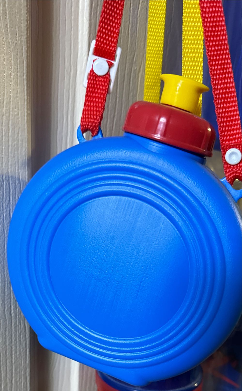 Suoerman Canteen  vinyl figure collectible - Main Image 2