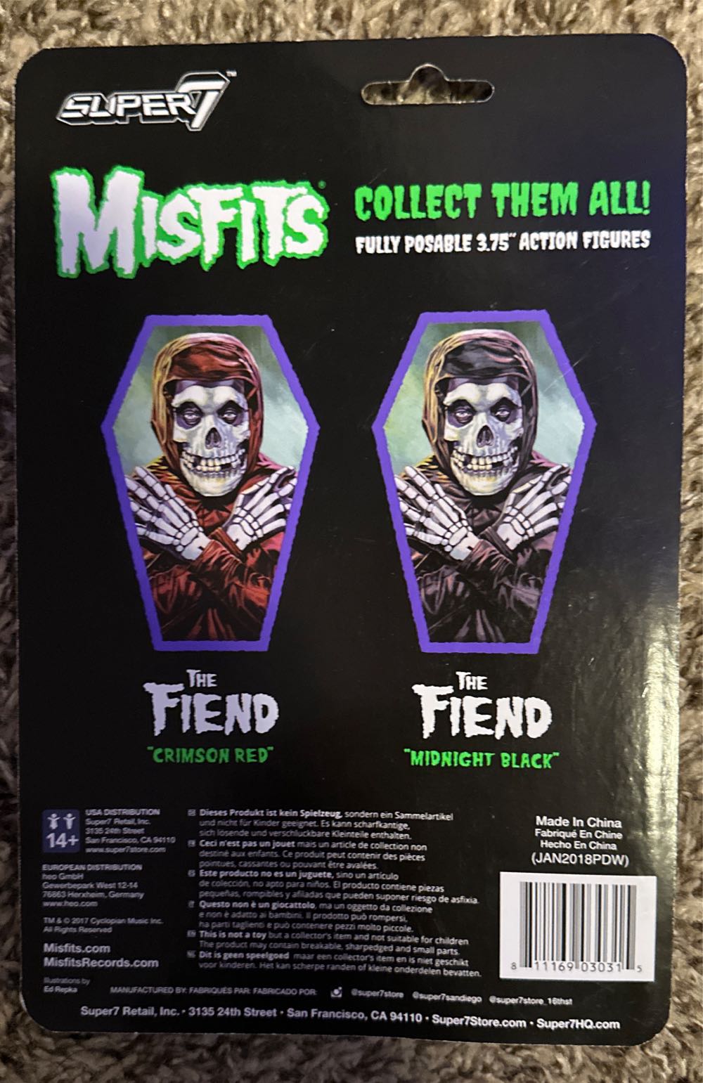 Super7 Misfits The Fiend Crimson Red - Misfits vinyl figure collectible [Barcode 811169030315] - Main Image 3
