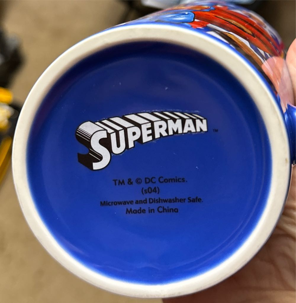 Coffee Cup Mug - Superman  vinyl figure collectible - Main Image 3