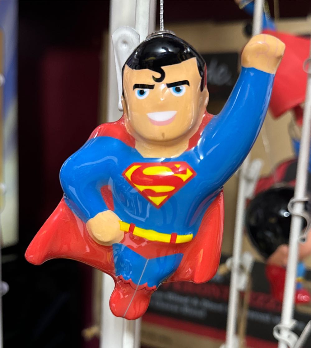 Hallmark Dc Universe Superman Christmas Tree Ornament  vinyl figure collectible [Barcode 763795481491] - Main Image 2