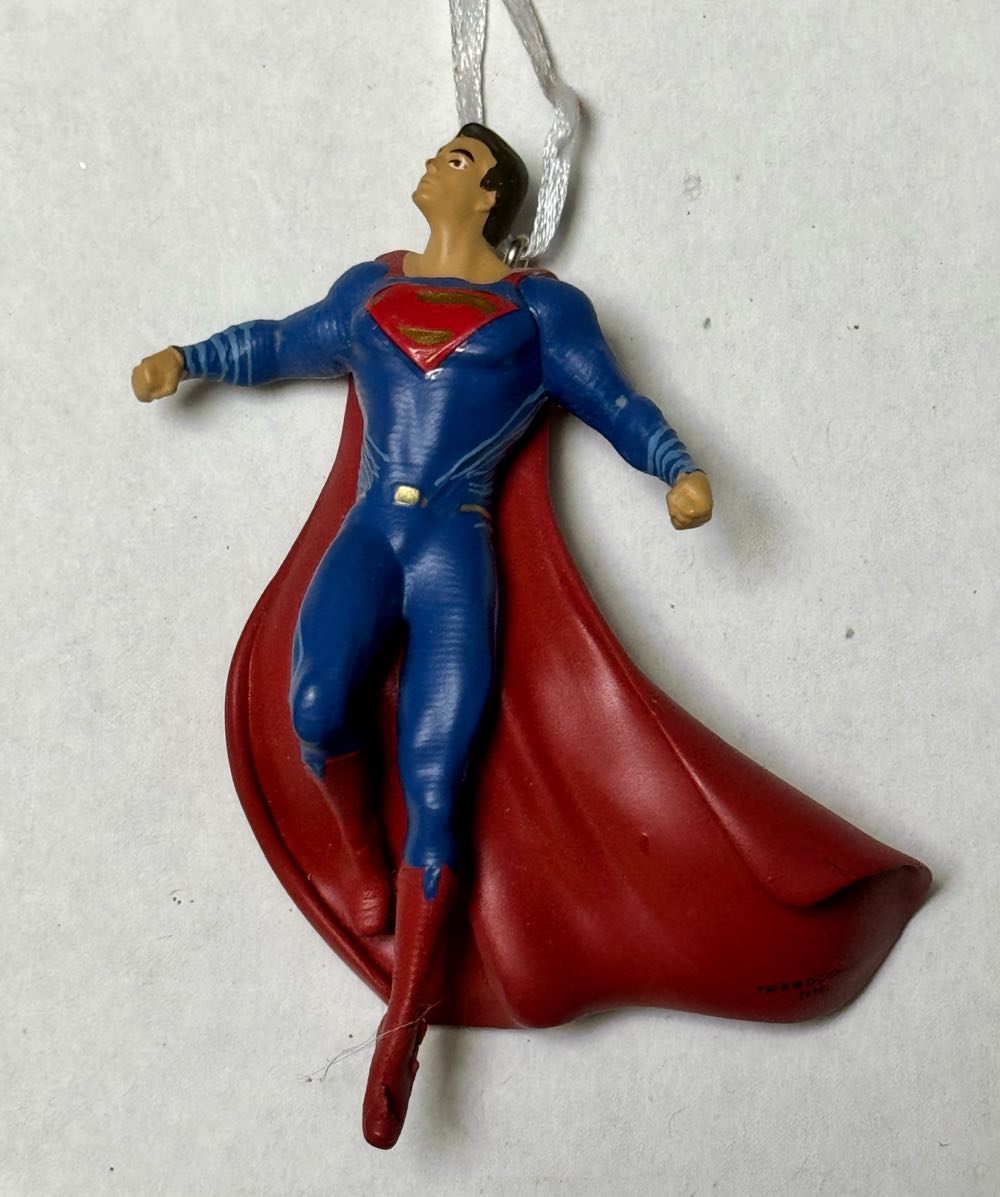Hallmark Batman vs Superman Man of steel ornament  vinyl figure collectible - Main Image 2