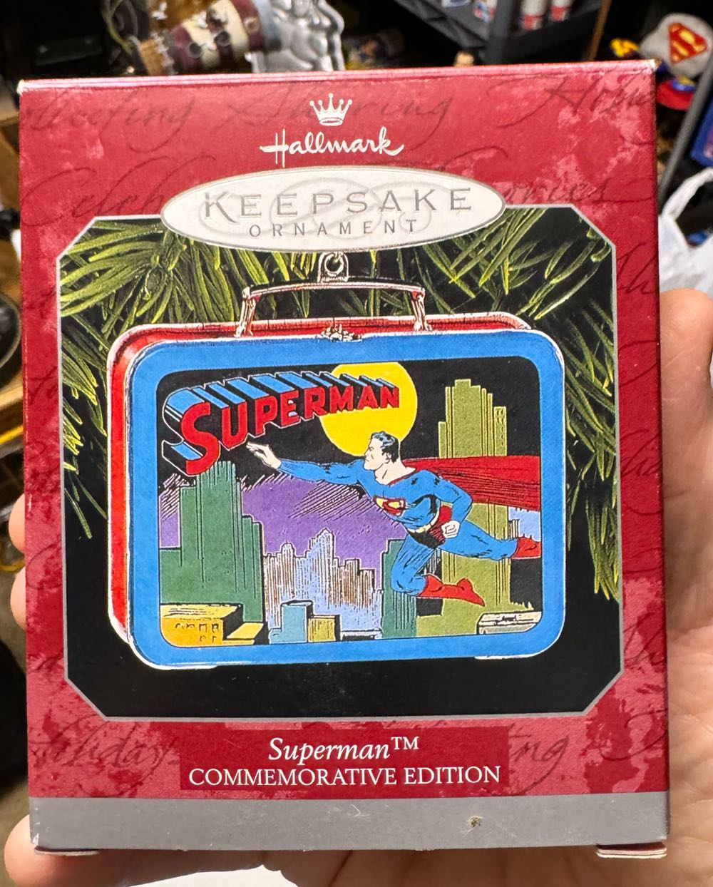 Hallmark Keepsake Ornament Superman Tin Lunchbox Dated  vinyl figure collectible [Barcode 015012433166] - Main Image 2