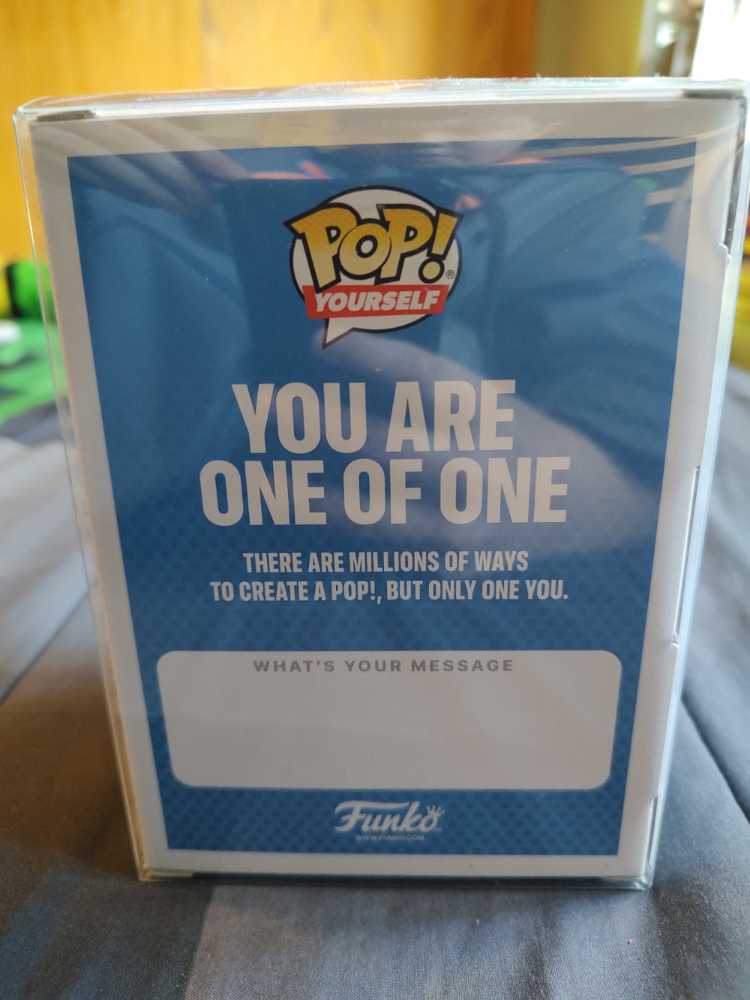 Jesse  vinyl figure collectible [Barcode 889698798167] - Main Image 3