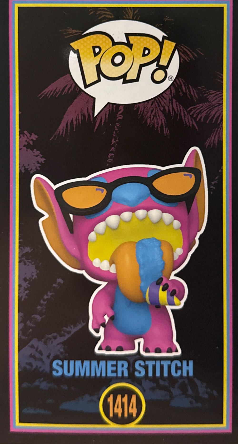 Funko Pop! Vinyl: Disney Summer Lilo And Stitch Disney Hot Topic Exclusive # Hand Blacklight - Lilo and Stitch vinyl figure collectible [Barcode 889698768696] - Main Image 3