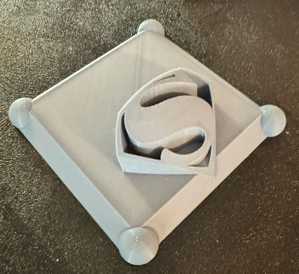 Superman Figure Stand 3D Printed  vinyl figure collectible - Main Image 2