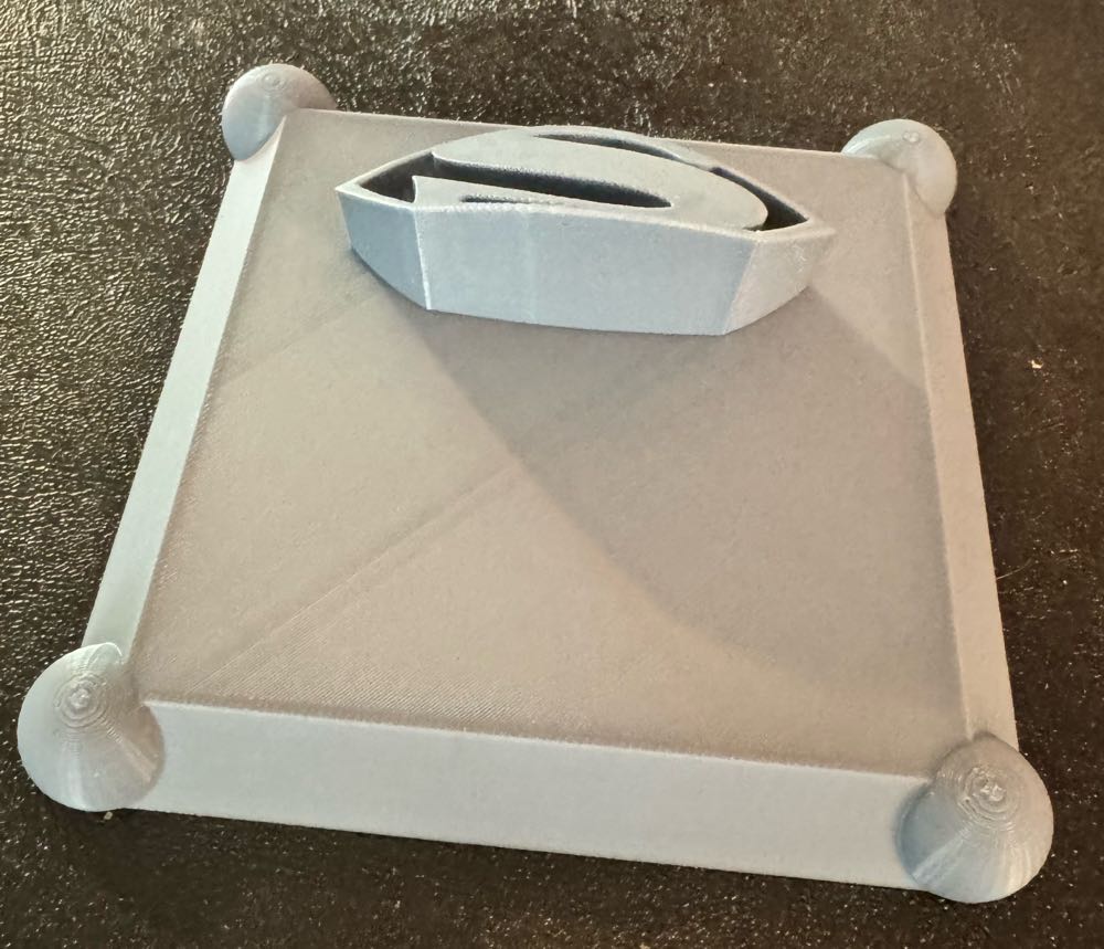 Superman Figure Stand 3D Printed  vinyl figure collectible - Main Image 4