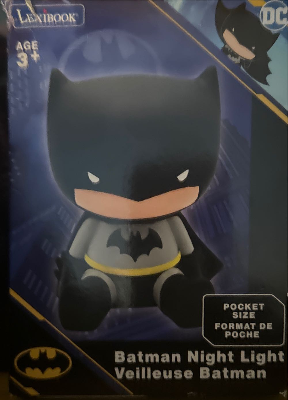 Lexibook Nlj01bat Color Nightlight For Children’s Room Batman Colour Change Smooth Light Battery Included  vinyl figure collectible [Barcode 3380743095684] - Main Image 3