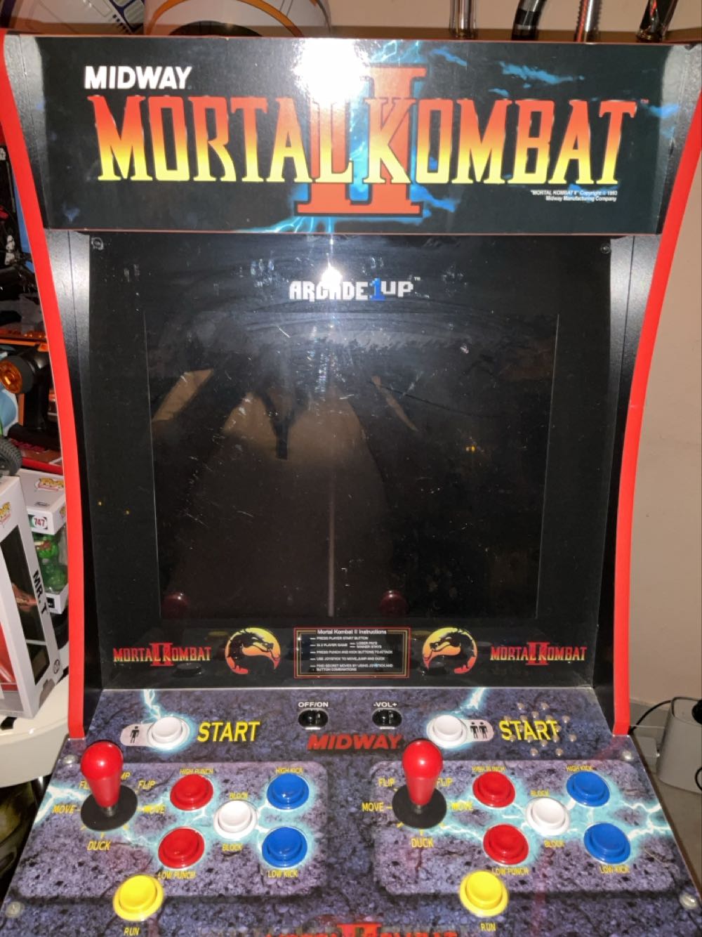 Mortal Kombat Midway Legacy 12-in-1 with riser-Arcade 1Up - Mortal Kombat vinyl figure collectible - Main Image 4