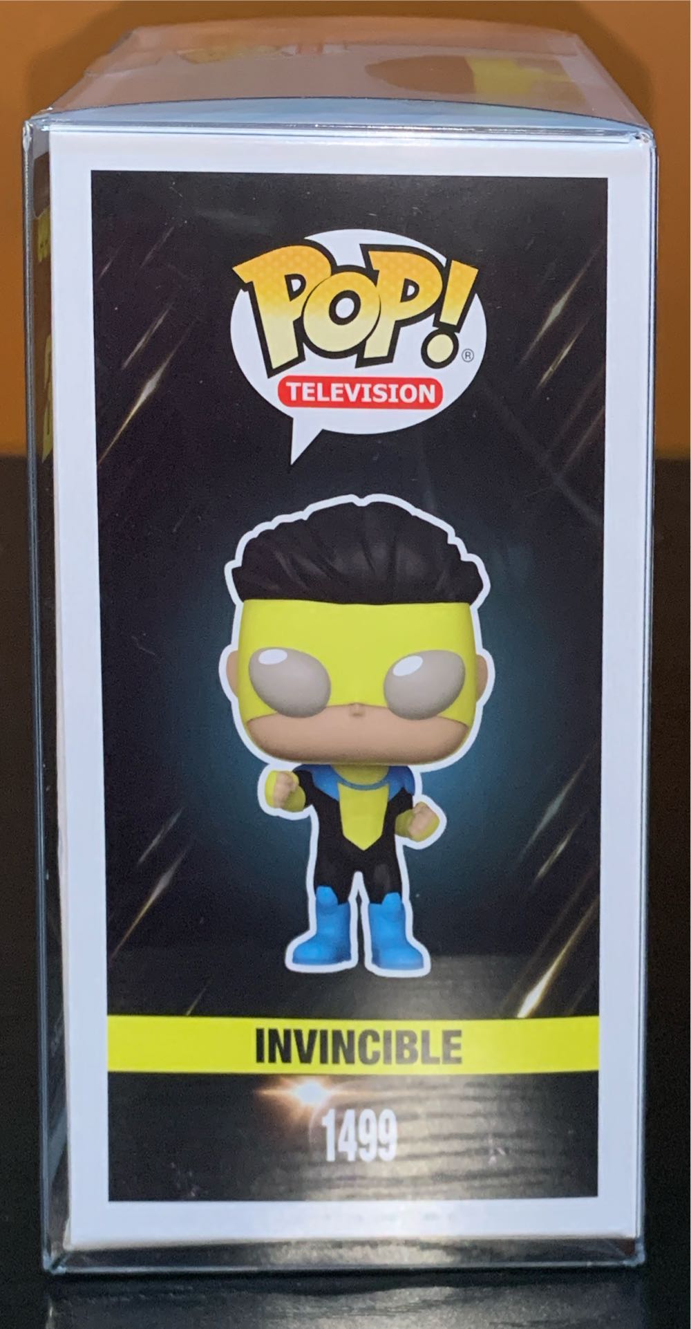 Invincible - Infinity Warps vinyl figure collectible [Barcode 889698758673] - Main Image 4
