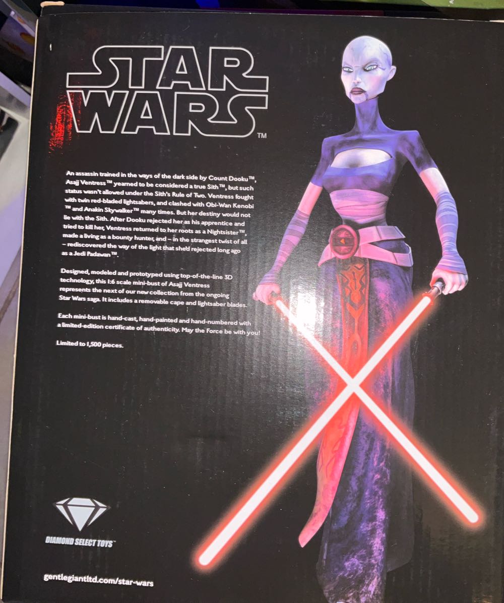 Asajj Ventress-Star Wars 9 The Rise Of Skywalker Dark Bust Nycc Gentle Giant Exclusive 1 6 - Star Wars vinyl figure collectible [Barcode 699788839997] - Main Image 3